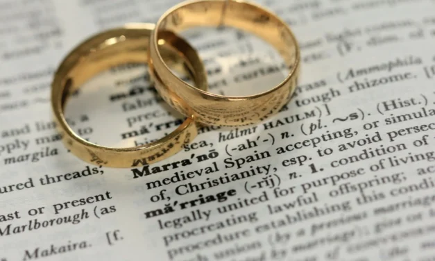 Princípios bíblicos para um casamento feliz